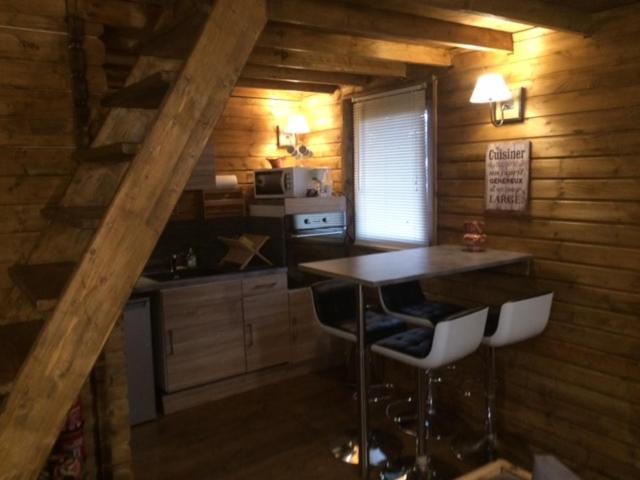 Gites Les Chalets Vezzani Spa Exterior foto